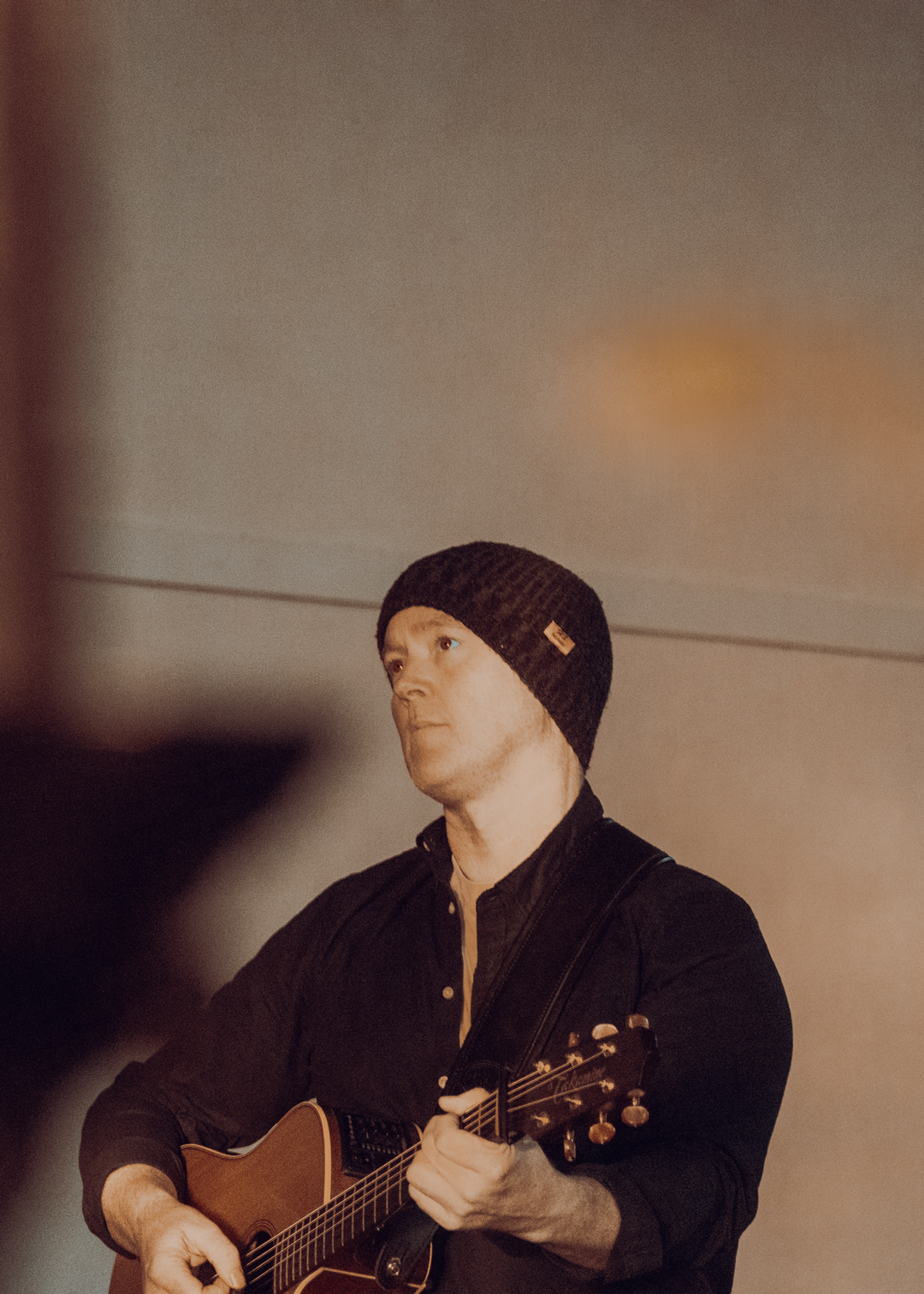 Darran with Guitar